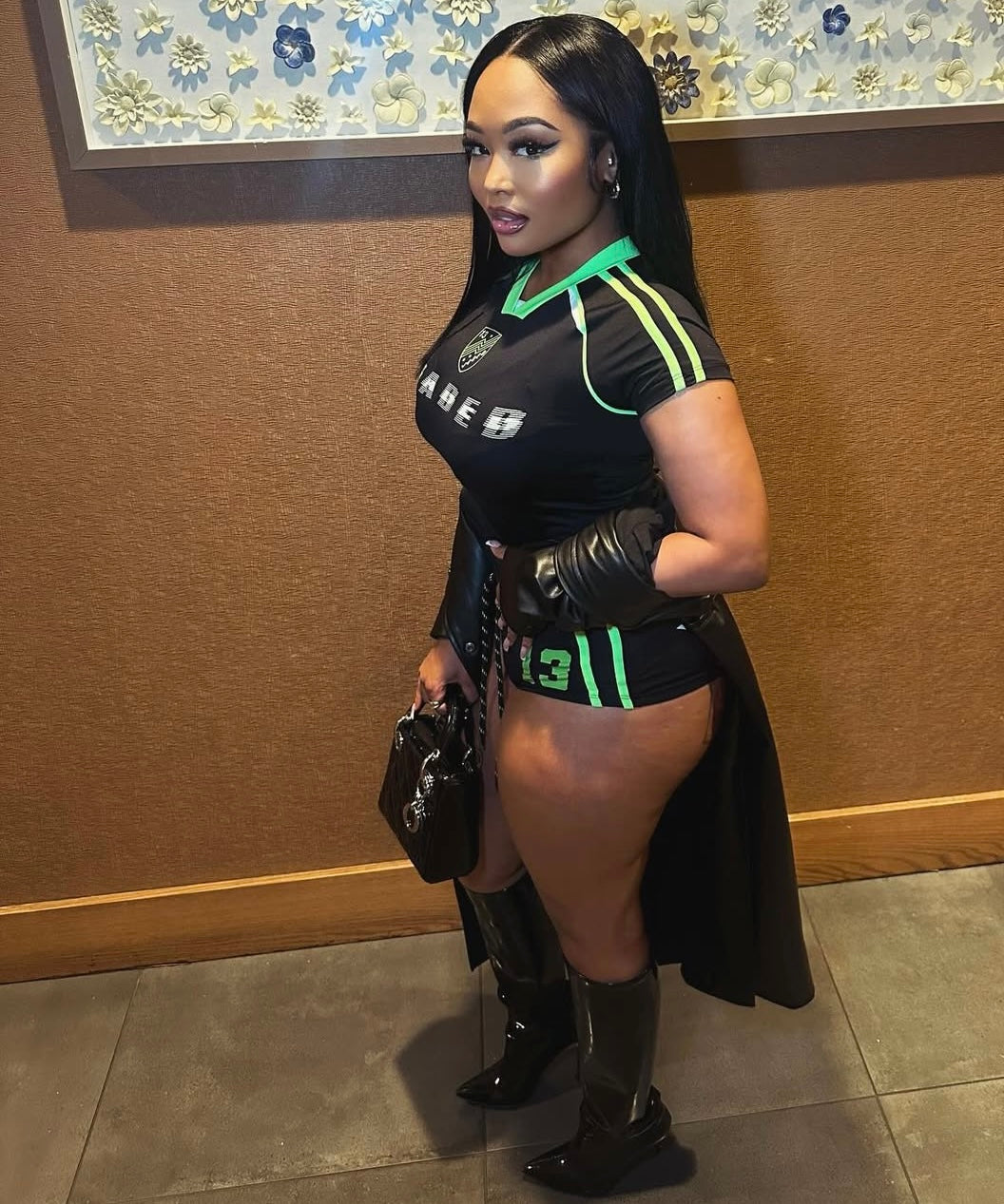 Jaded Black 2 Piece