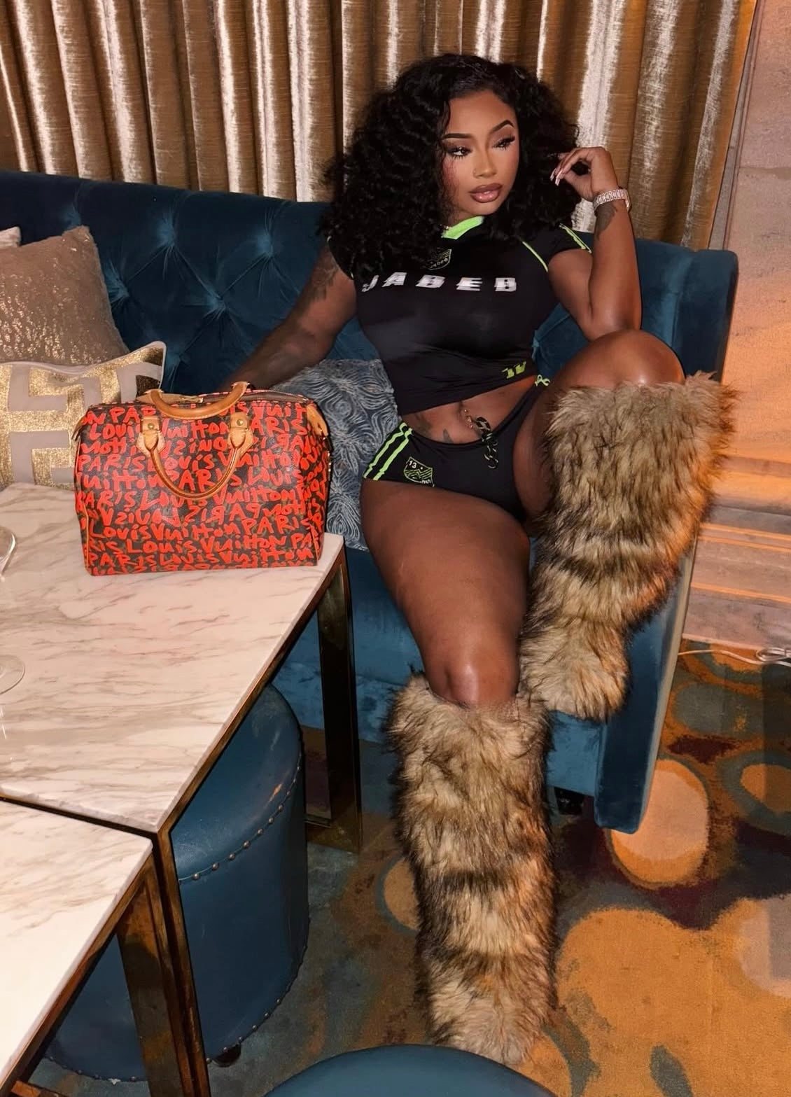 Jaded Black 2 Piece
